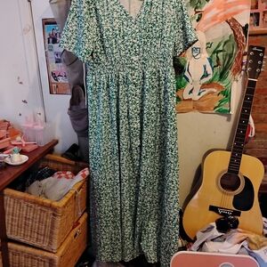 Floral Green Maxi Dress